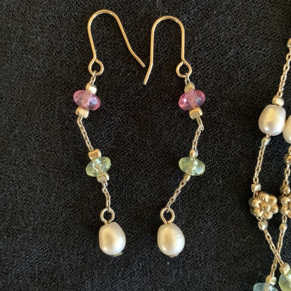 Lovely gold color necklace, earring set. Make me an offer I can’t refuse. - Picture 3 of 8